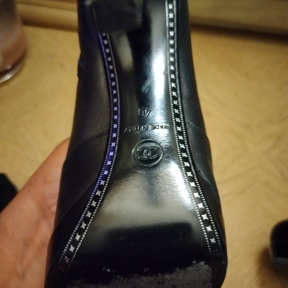 Chanel boots - Picture 3 of 5